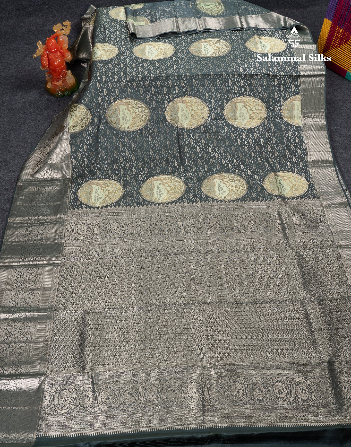 Beautiful Greenish Grey Fancy Pure Kanjivaram Silk Saree with Traitional Evening Morning Border
