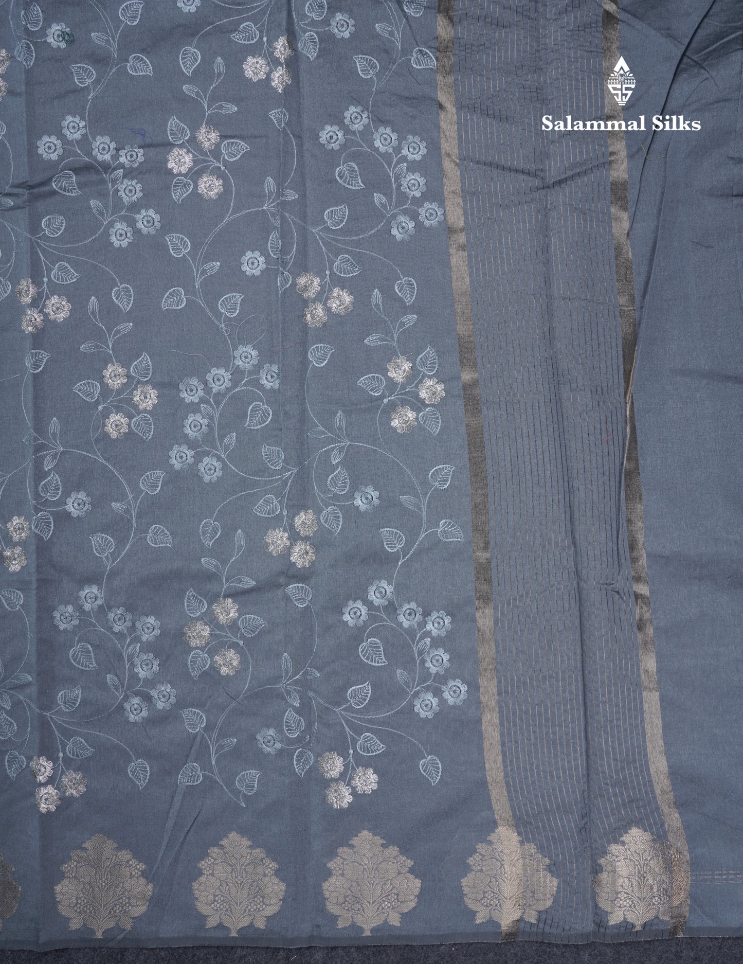 Navy Blue Embroidery Work Cotton Mix Saree With Floral Fancy Border