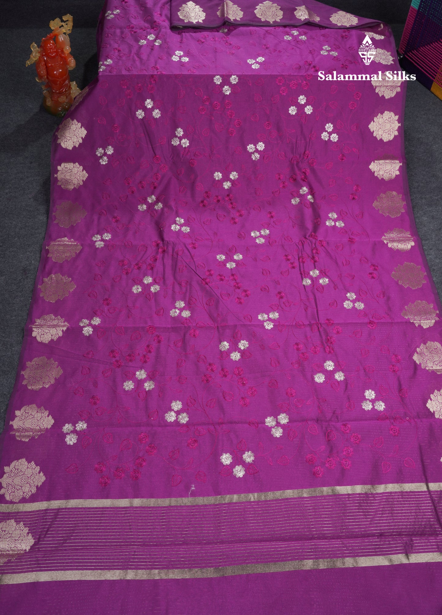 Navy Blue Embroidery Work Cotton Mix Saree With Floral Fancy Border