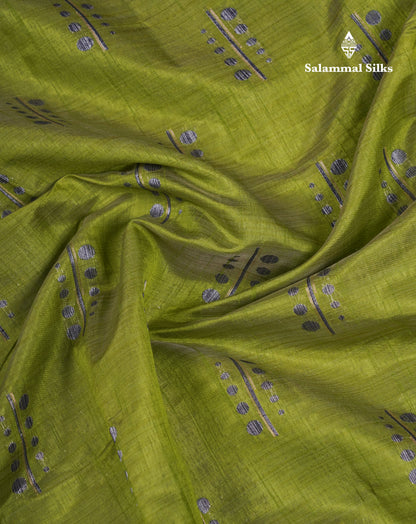 Beautiful Reddish Maroon Semi Raw Silk Saree With Fancy Border