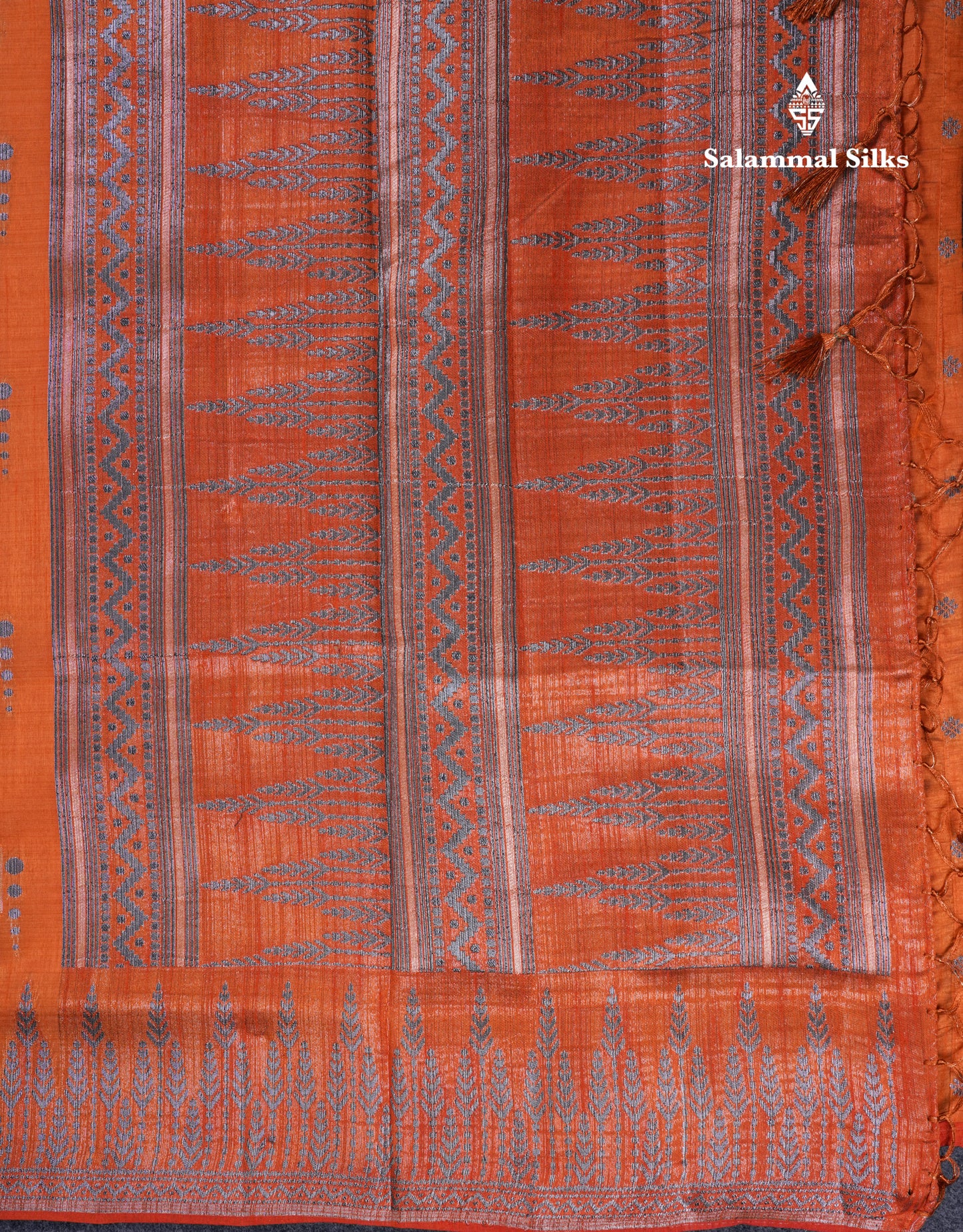 Beautiful Reddish Maroon Semi Raw Silk Saree With Fancy Border