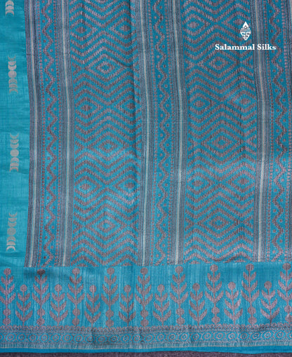 Beautiful Light Pink Semi Raw Silk Saree With Fancy Border