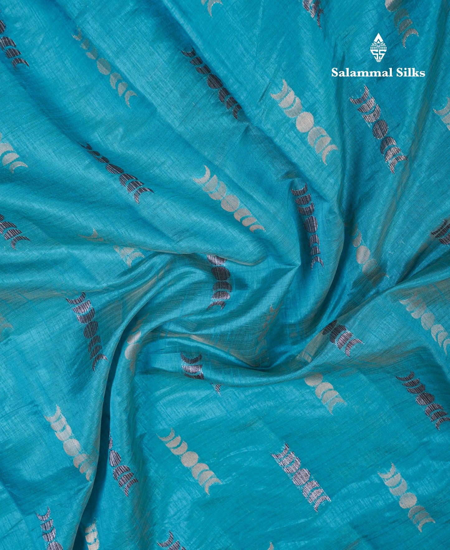 Beautiful Light Pink Semi Raw Silk Saree With Fancy Border