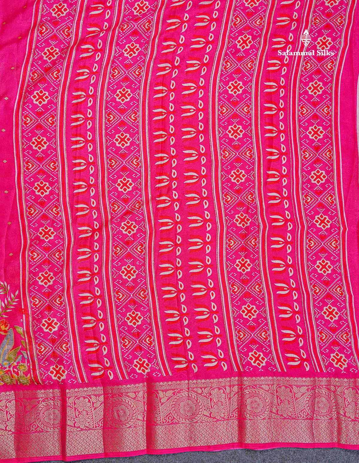Semi Georgette Saree - Magenta Pink Colour Body With Fancy Border