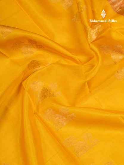 Beautiful Yellow Pure Kanjivaram Silk Saree with Contrast Redish Maroon Traditional Evening Morning Pallakku Border