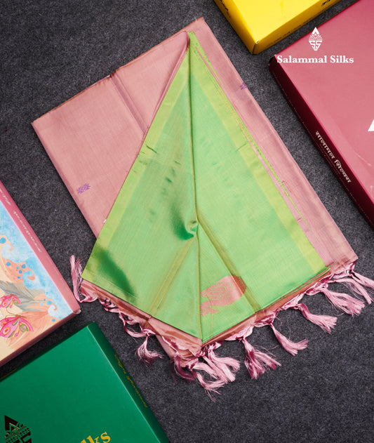 Parrot Green Banana Pinth Saree (Vaazhainaar Pattu) With Contrast Light Chocolate Blouse
