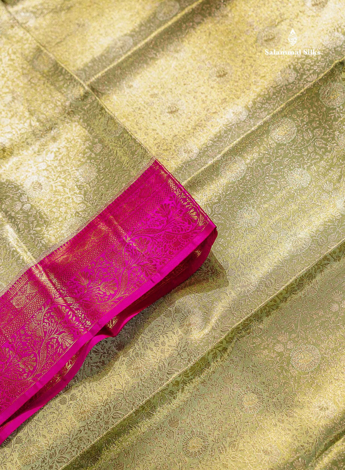 Light Parrot Green Tissue Bridal Pure Kanjivaram Silk Saree With Contrast Magenta Pink Border