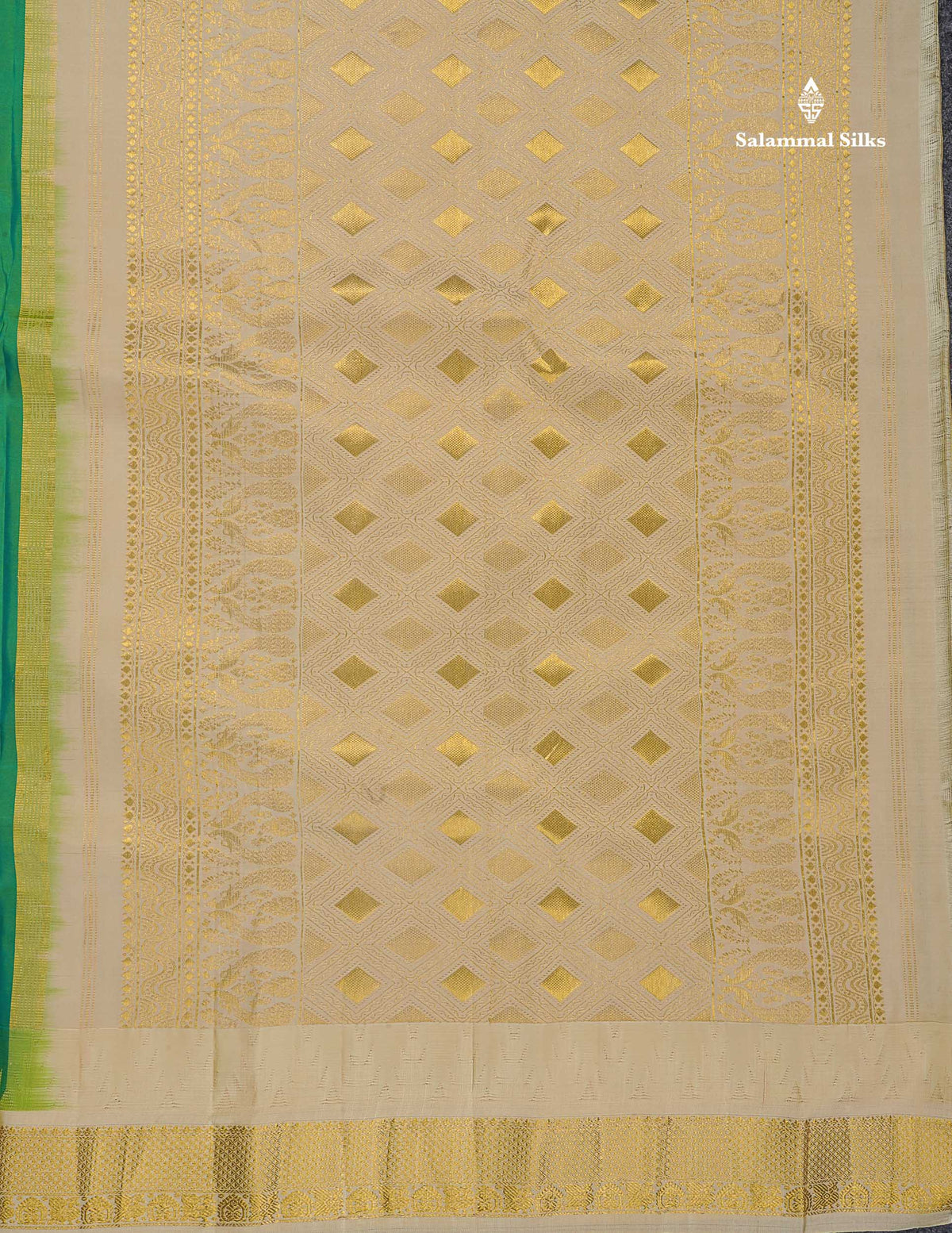Pure Kanjivaram Silk Saree - White Colour Body Zari Butta & Contrast Black Traditional Temple Border