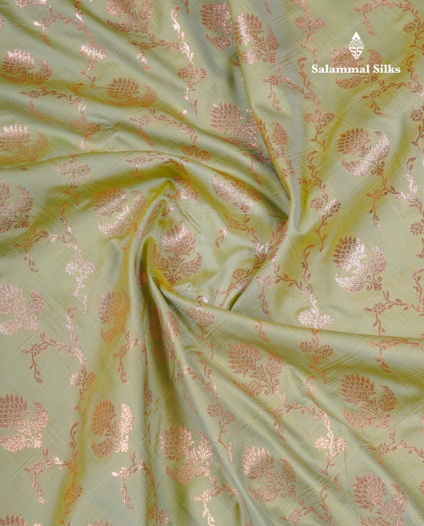 Beautiful Bottle Green Semi Banaras Saree With Fancy Border