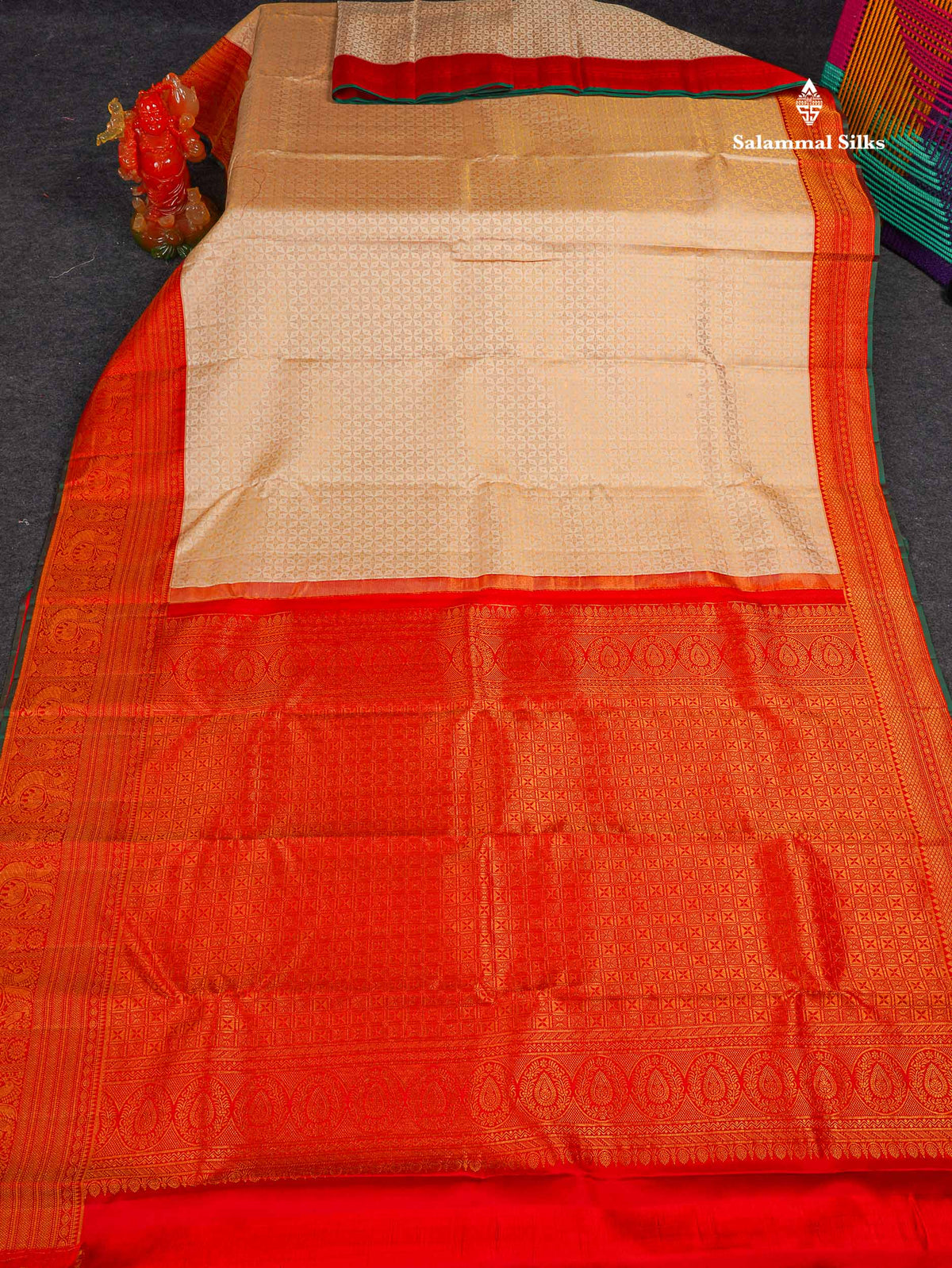 Bridal Pure Kanjivaram Silk Saree - Beige Colour Body With Contrast Chilly Red Evening Morning Border