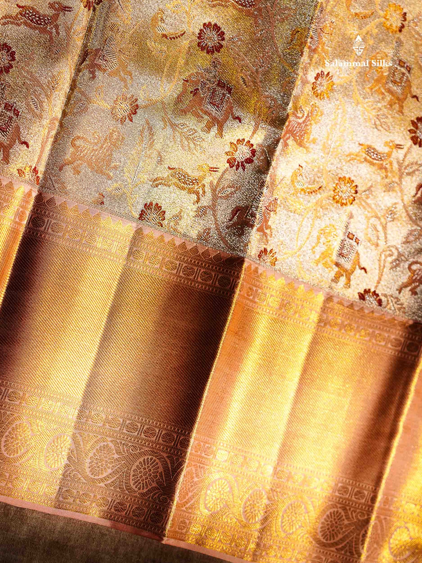 Beautiful Gold Tissue Bridal Vanasingaram Pure Kanjivaram Silk Saree With Contrast Peach Traditional Evening Morning Border