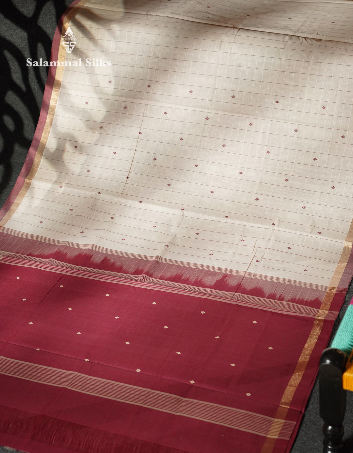 Beautiful Cream Thread Buttas And Lines Handloom Pure Cotton Saree With Maroon Small Border