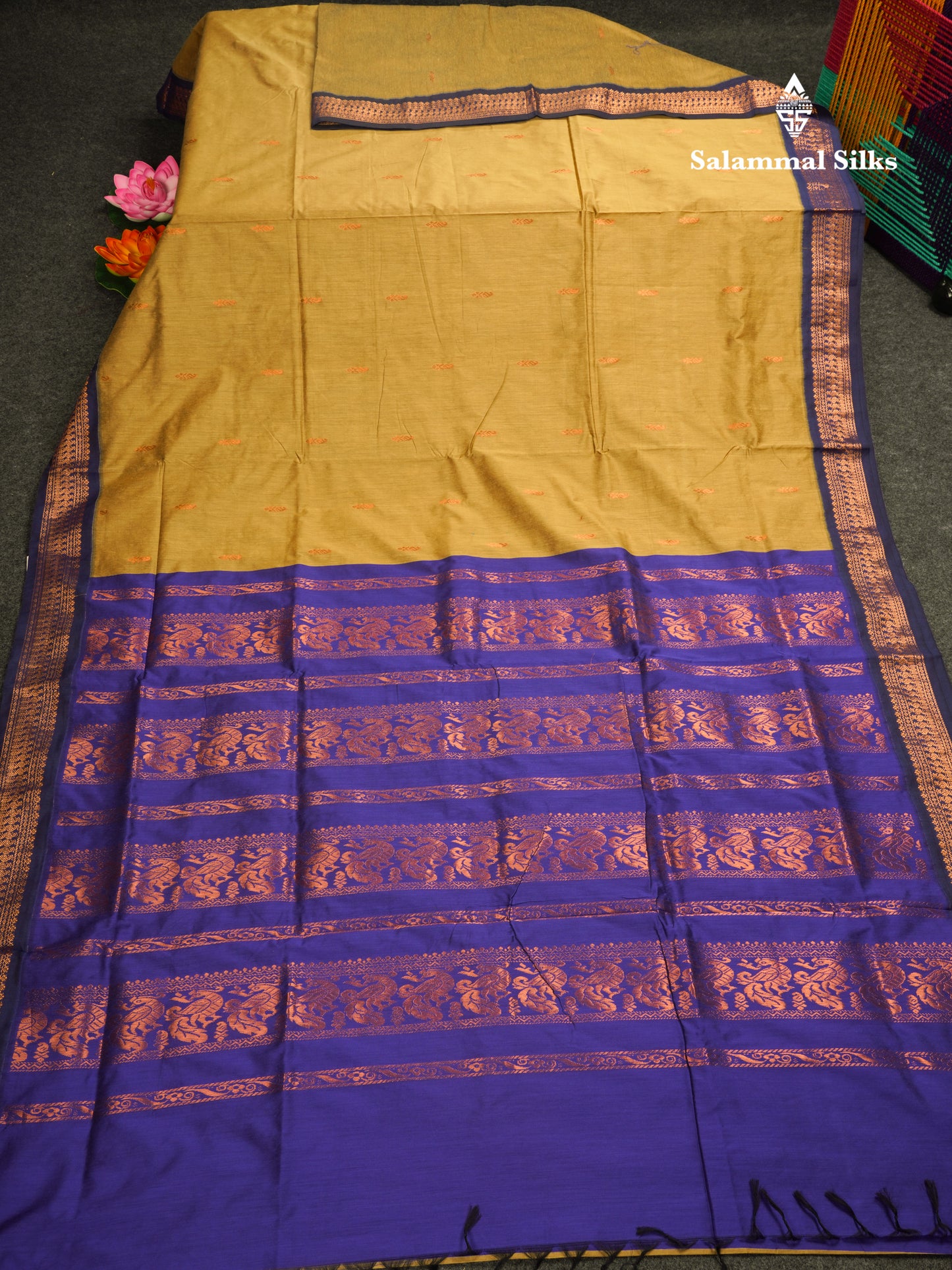Mehandi Green Kalyani Cotton Saree With Contrast Violet Border