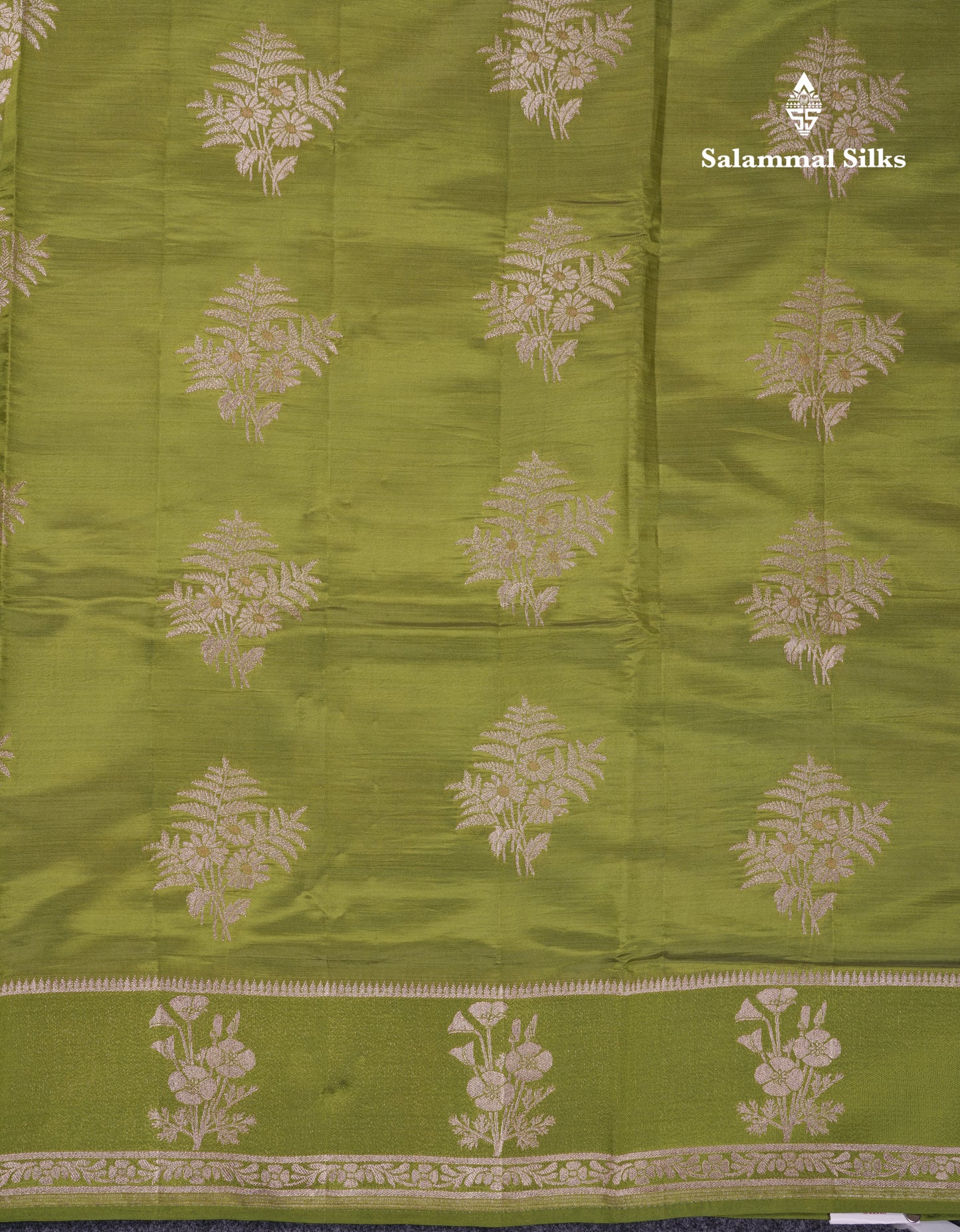 Beautiful Onion Pink Semi Raw Silk Saree With Fancy Border