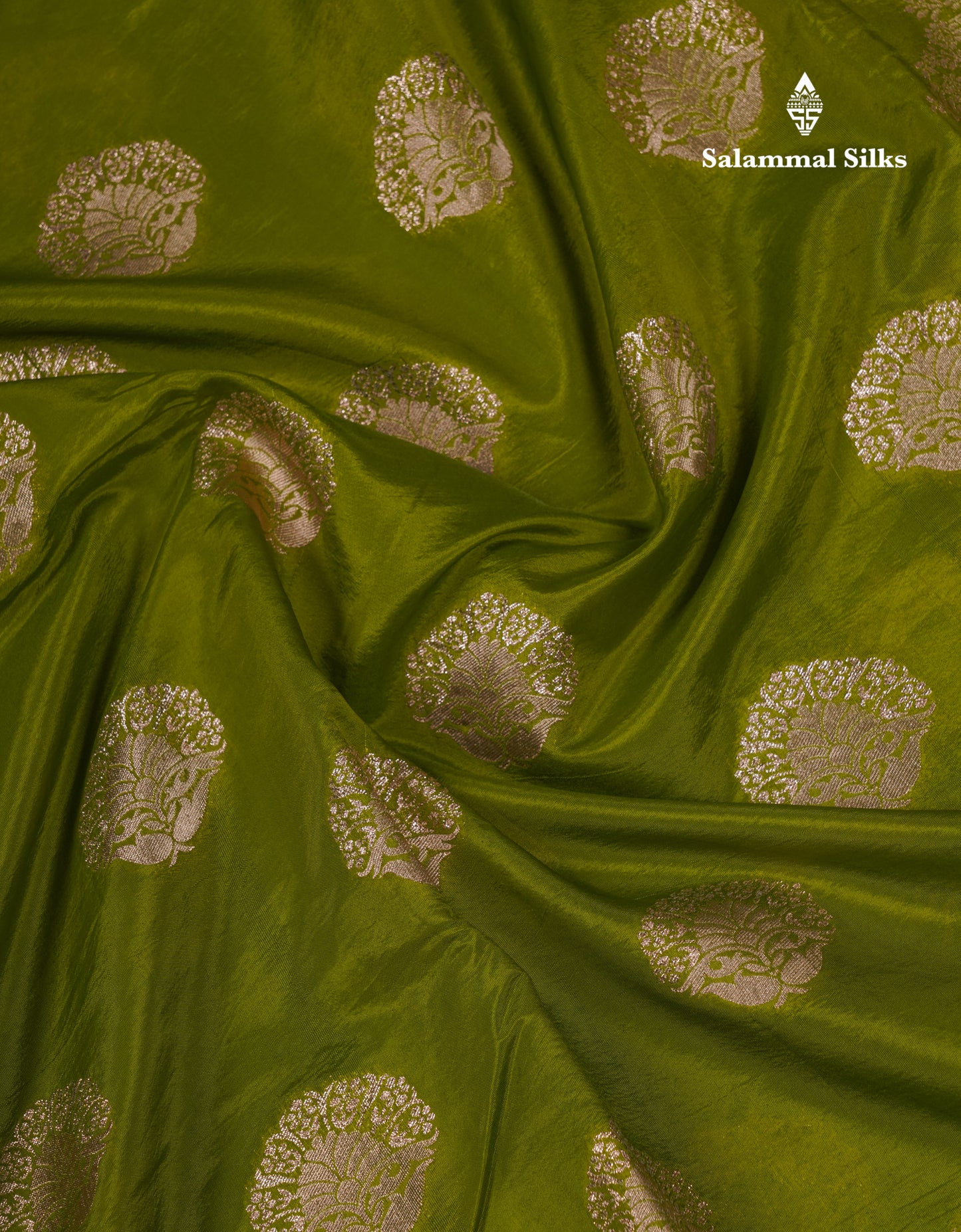 Beautiful Green Semi Raw Silk Saree With Fancy Border