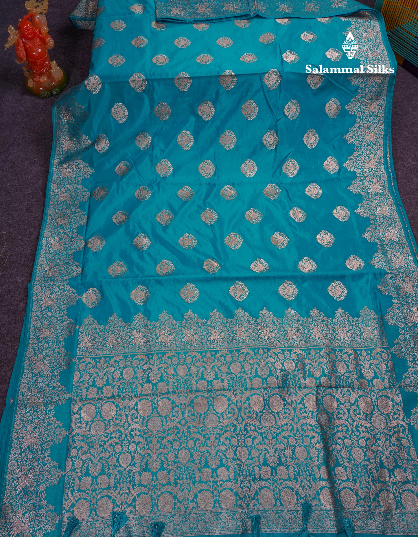 Beautiful Green Semi Raw Silk Saree With Fancy Border