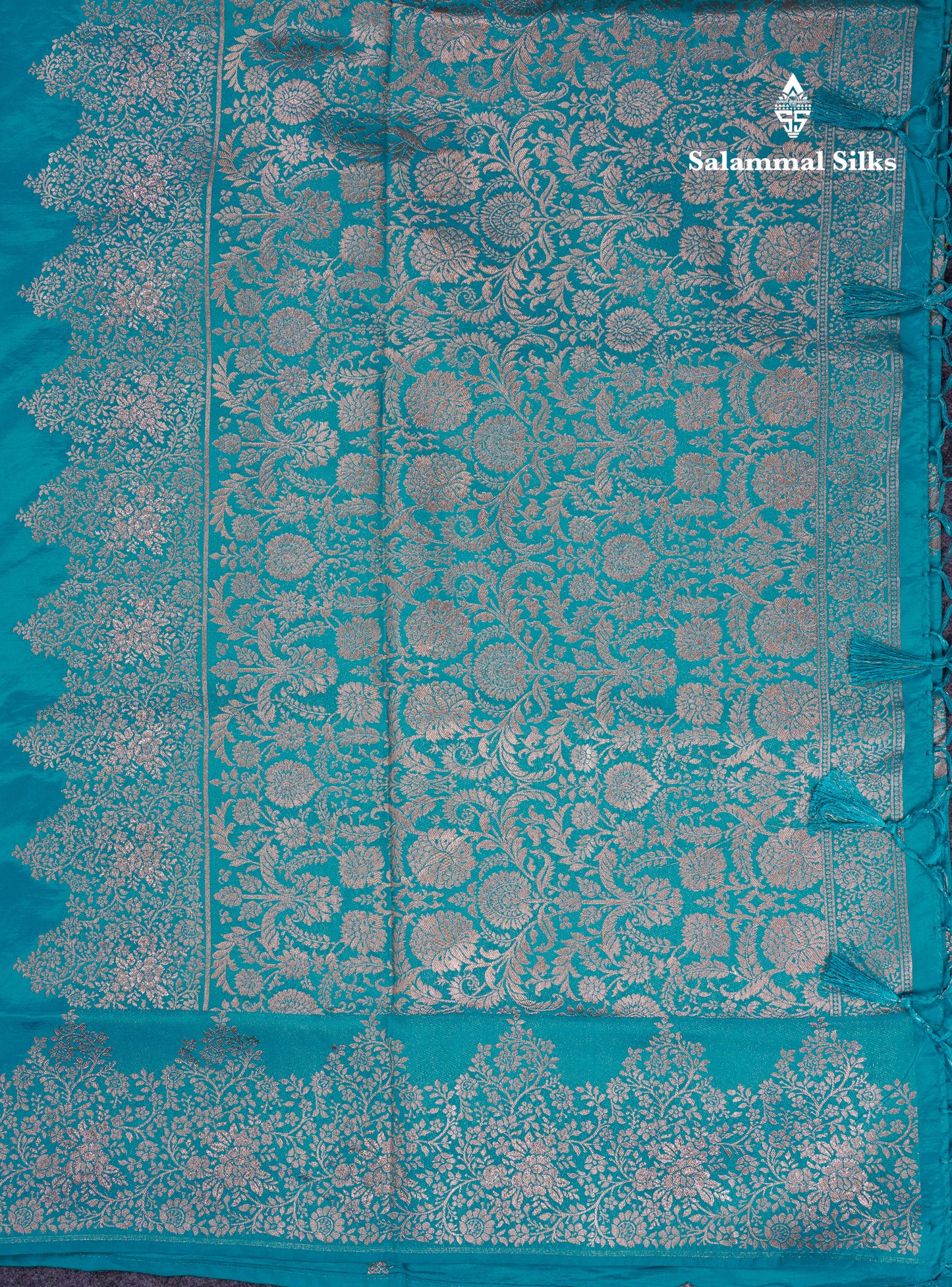 Beautiful Green Semi Raw Silk Saree With Fancy Border