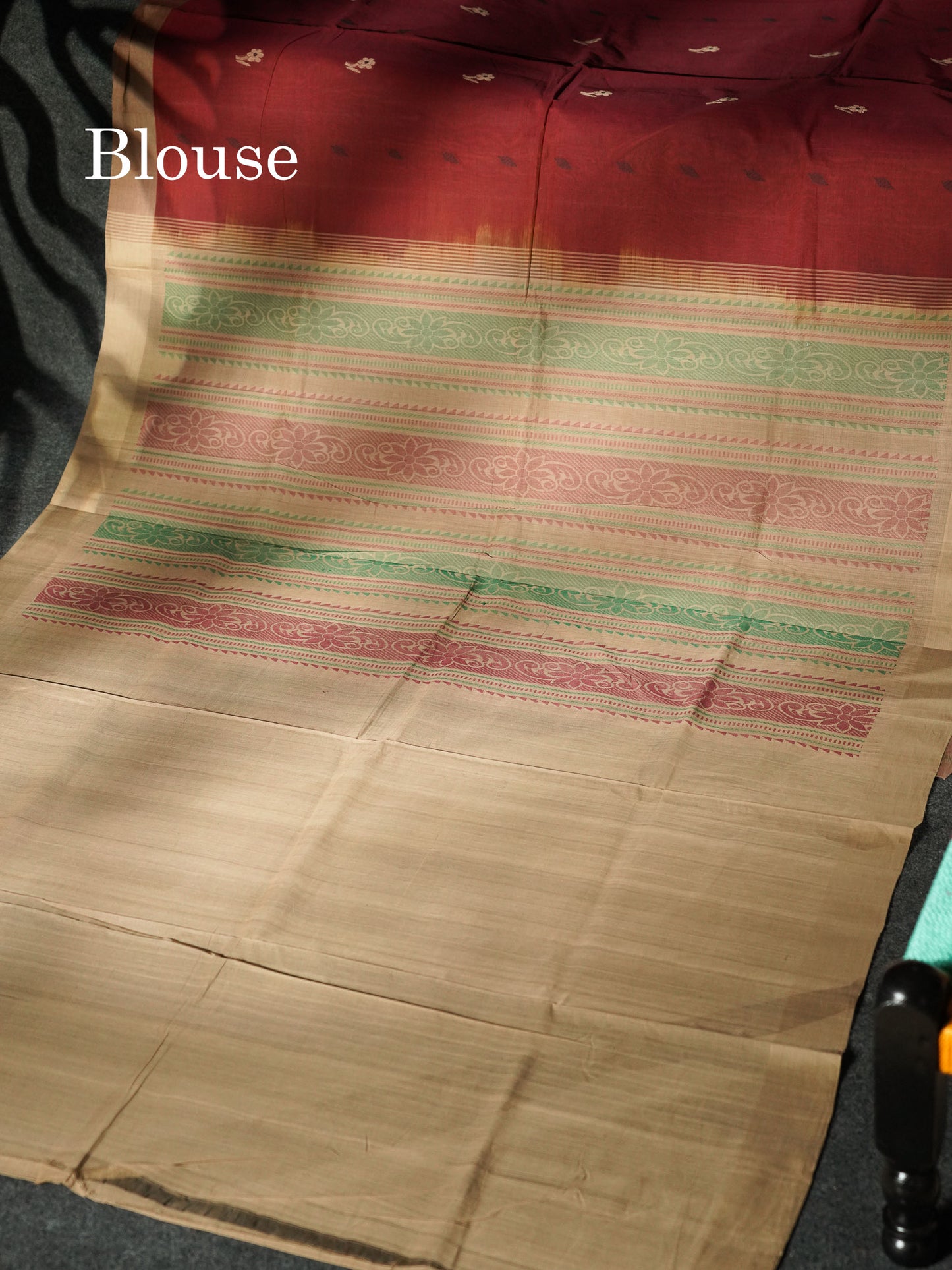 Beautiful Redish Maroon Thread Work Butta Handloom Pure Cotton Saree With Contrast Sandal Blouse