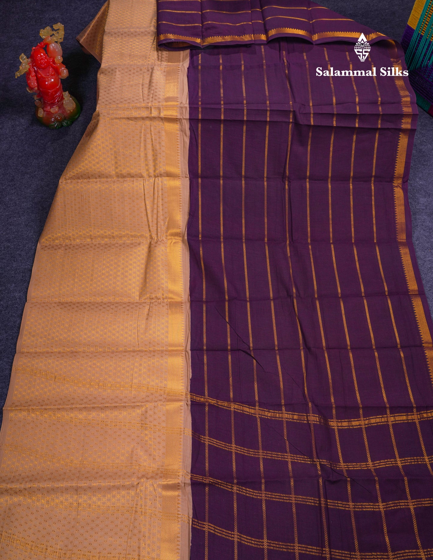 Beautiful Black Sungudi Cotton Saree With Contrast Peach Traditional Long Border