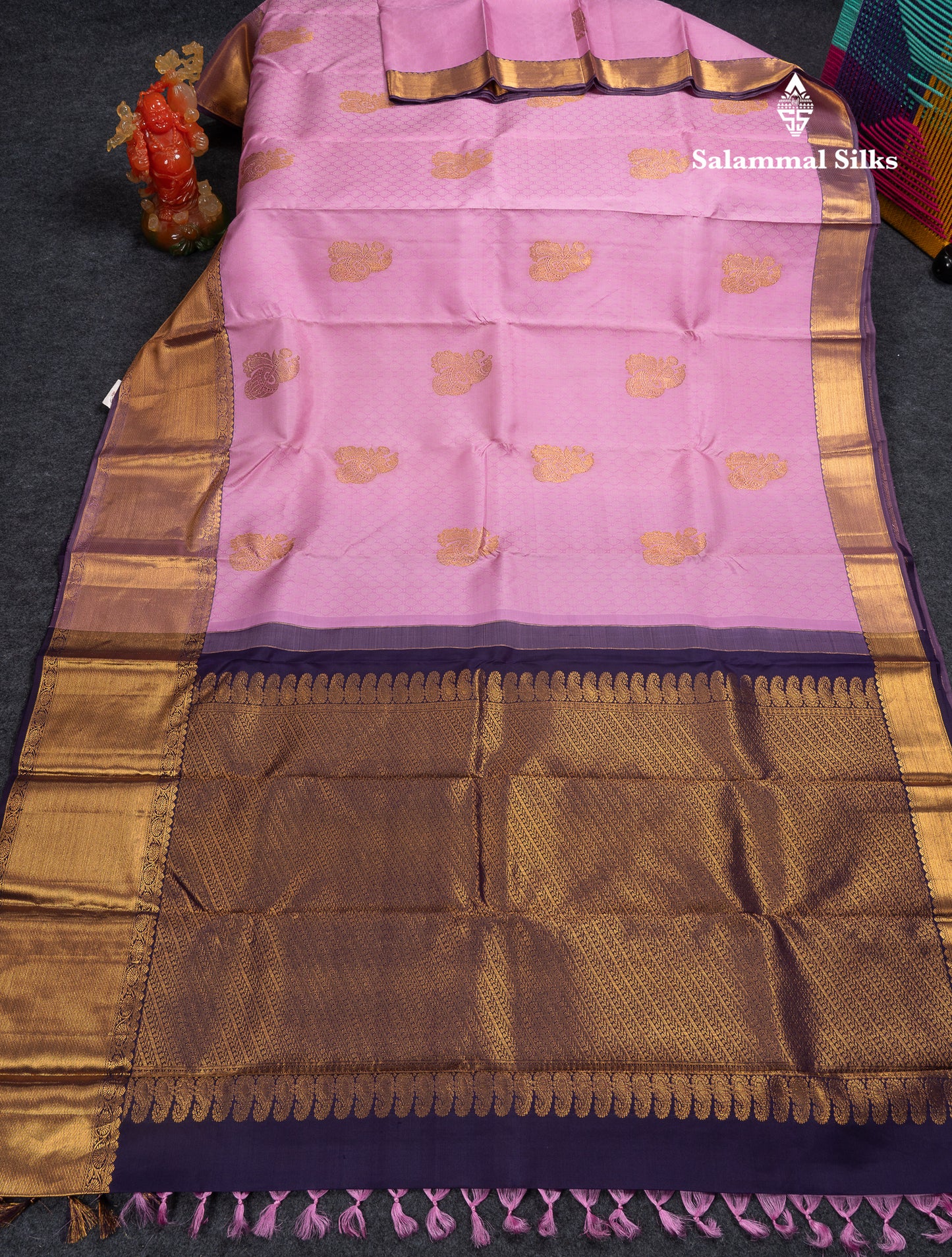 Beautiful Light Pink Pure Kanjivaram Silk Saree With Traditional Evening Morning Border