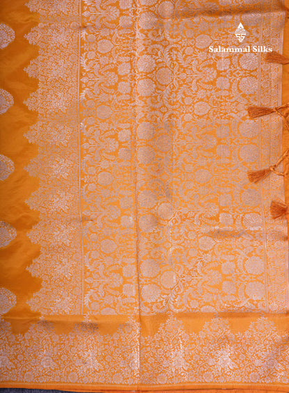Beautiful Green Semi Raw Silk Saree With Fancy Border