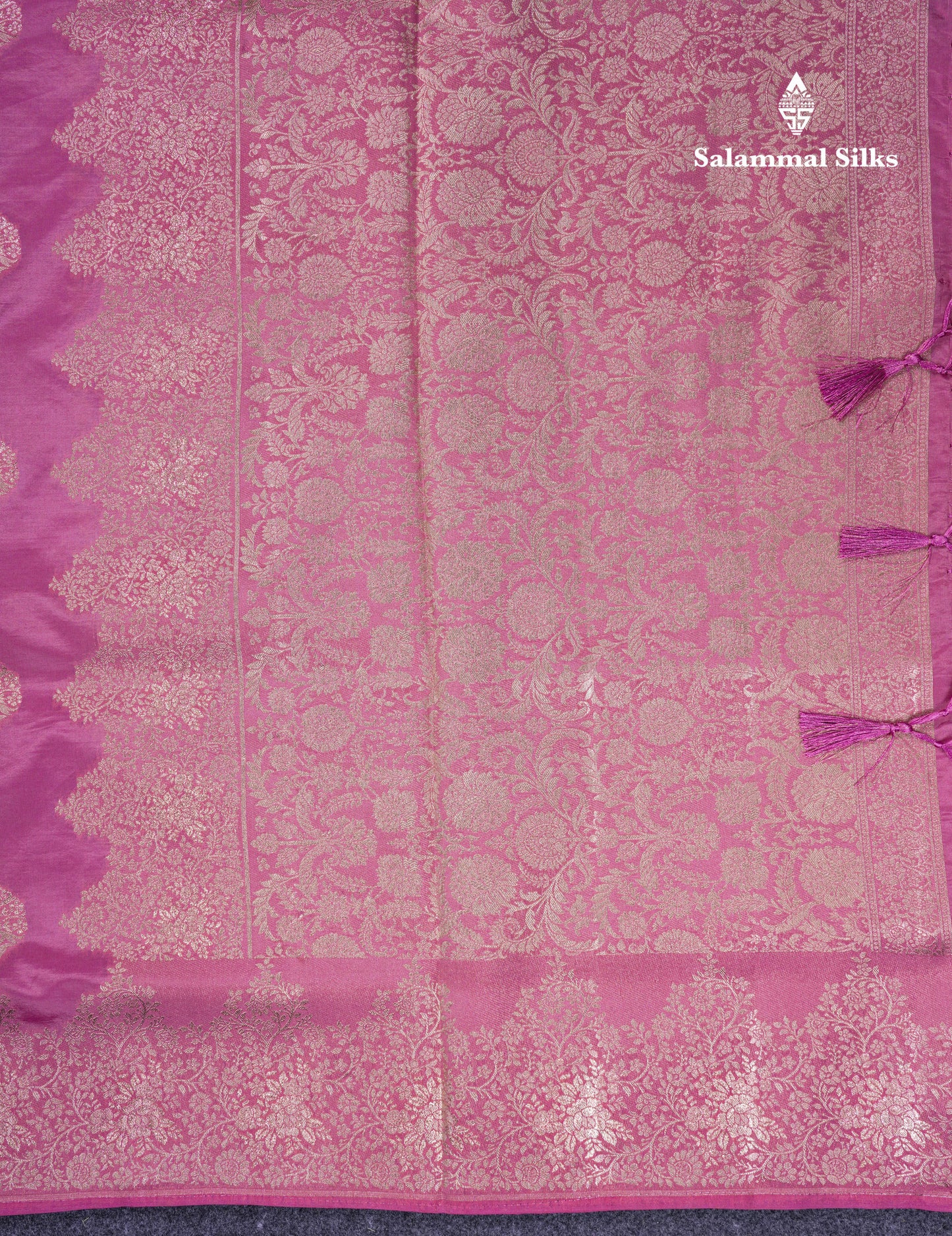 Beautiful Green Semi Raw Silk Saree With Fancy Border