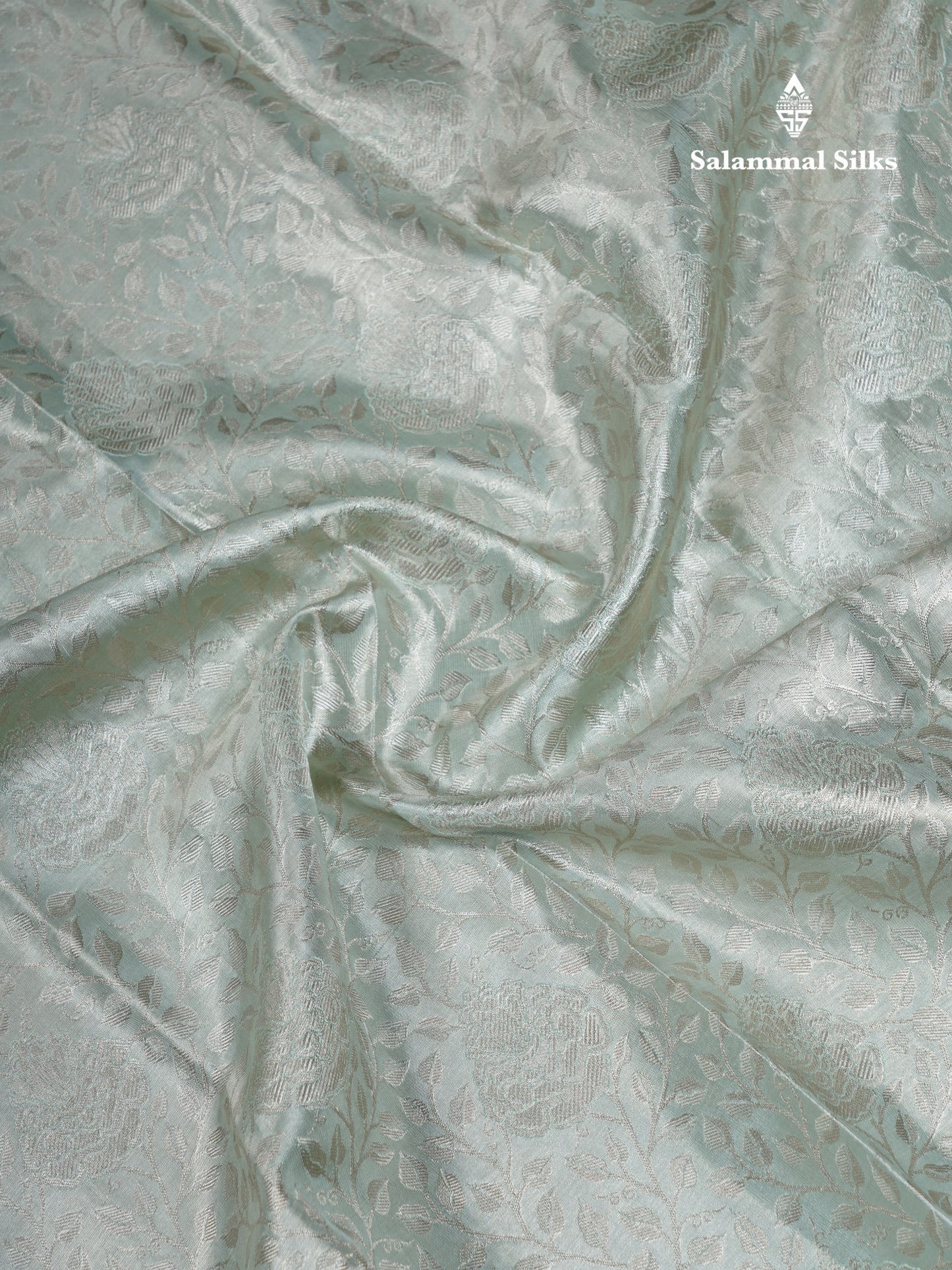 Light Parrot Green Tissue Bridal Pure Kanjivaram Silk Saree With Contrast Elaichi Green Border
