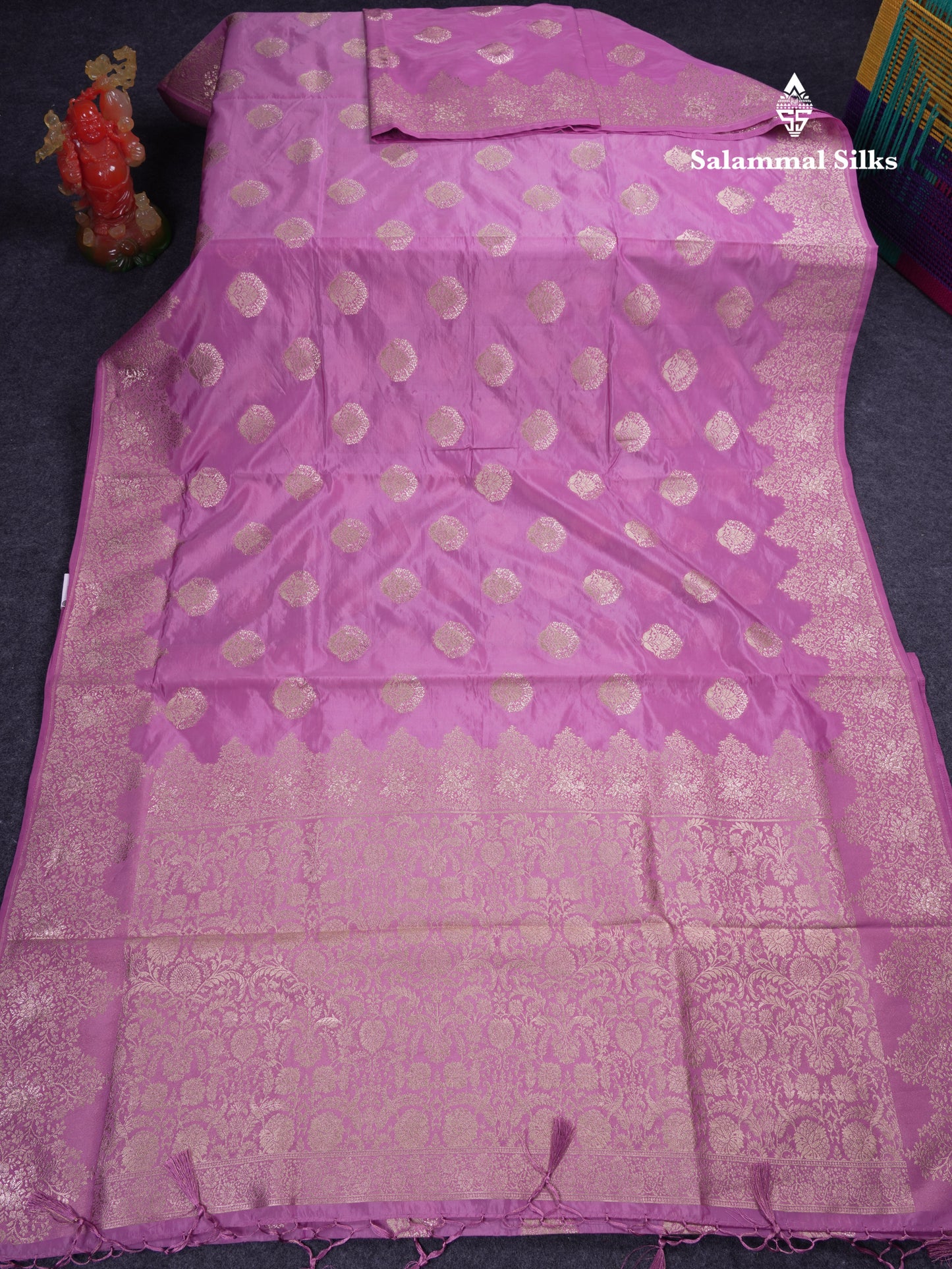 Beautiful Green Semi Raw Silk Saree With Fancy Border