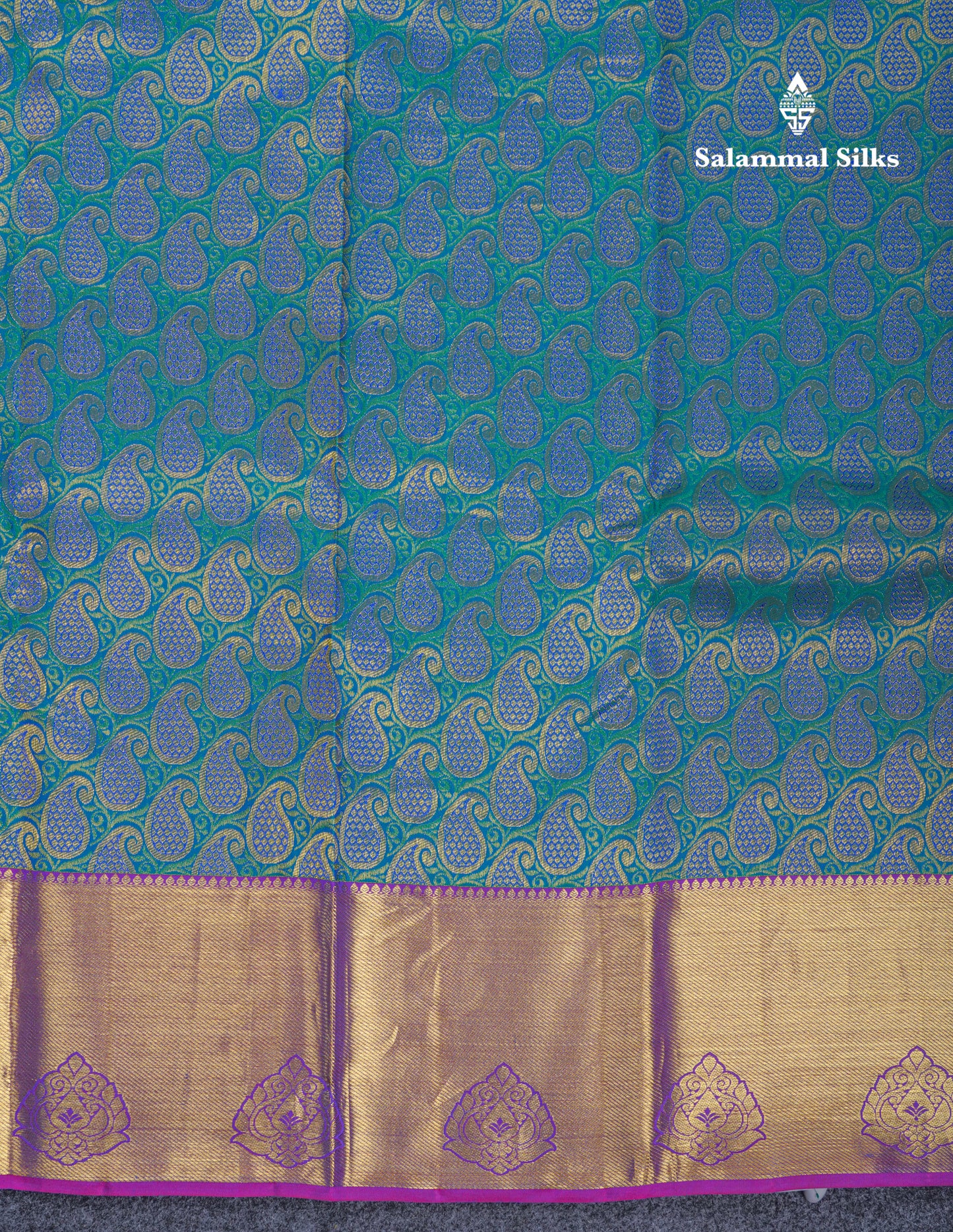 Dual Tone Peacock Green Bridal Pure Kanjivaram Silk Saree With Contrast Purple Border