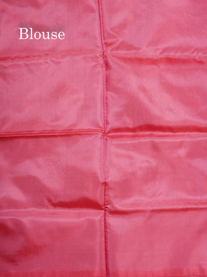 Dual Tone Violet Banana Pinth Saree (Vaazhainaar Pattu) With Contrast Pinkish Peach Blouse