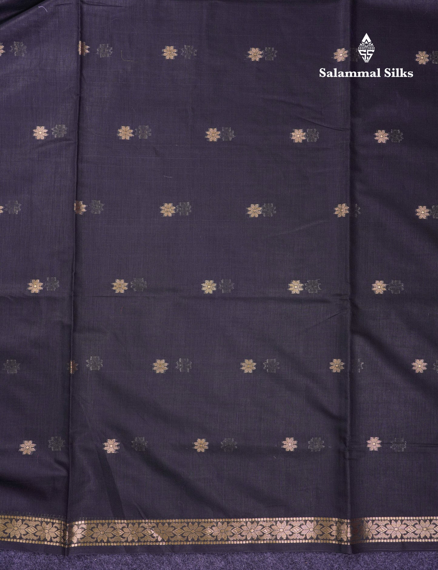 Beautiful Navy Blue Maheshwar Cotton Saree With Contrast Blue Blouse