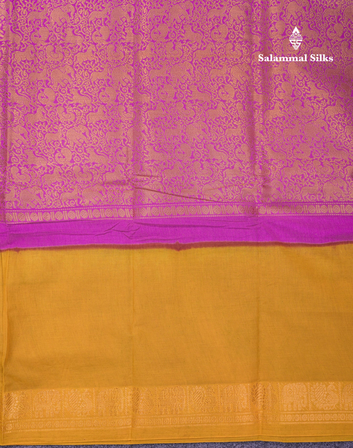 Beautiful Violet Vanasingaram Traditional Sungudi Cotton Saree With Contrast Cream Gap Border
