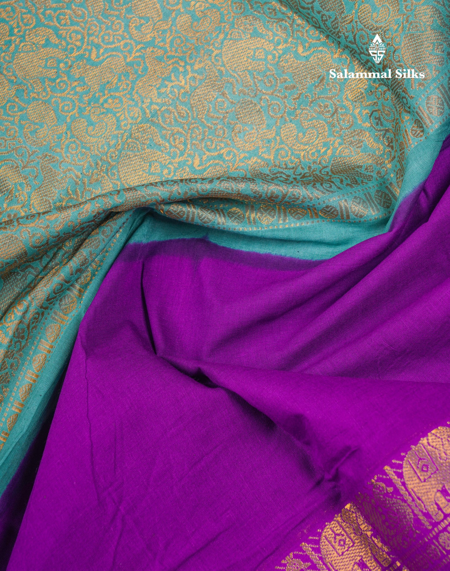 Beautiful Violet Vanasingaram Traditional Sungudi Cotton Saree With Contrast Cream Gap Border