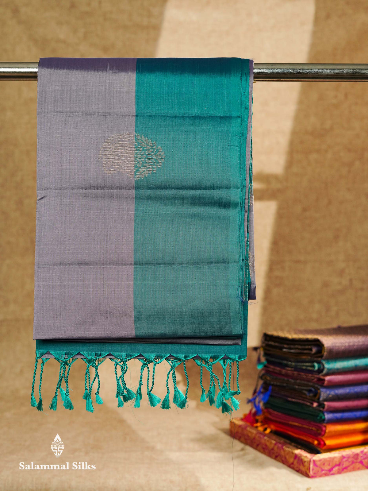 Beautiful Lavender PureMix Kanjivaram Soft Silk Saree With Contrast Peacock Green Blue Fancy Border