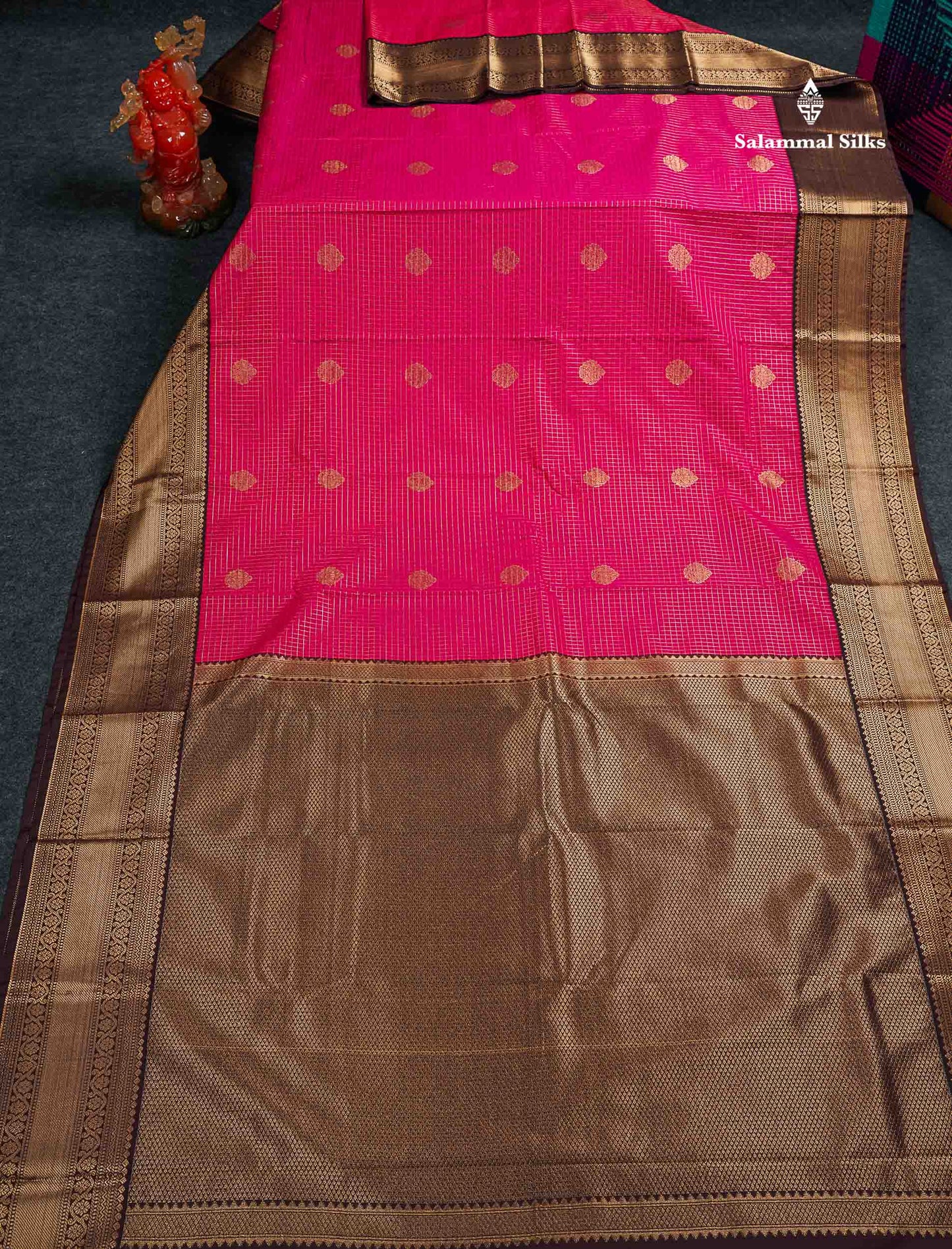 Semi Silk Saree - Dual Tone Pink Small Checks With Butta Along With Contrast Dark Brown Traditional Border
