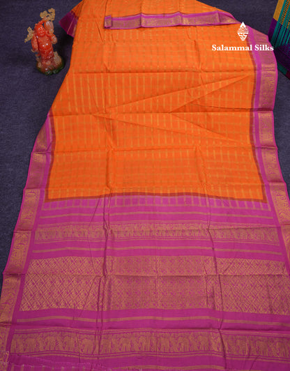 Beautiful Light Chocolate Sungudi Cotton Saree With Contrast Dark Magenta Traditional Border