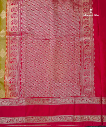 Semi Silk Saree -  Mehandi Green Butta With Vaira Oosi Lines Along With Contrast Redish Pink Traditional Gap Border