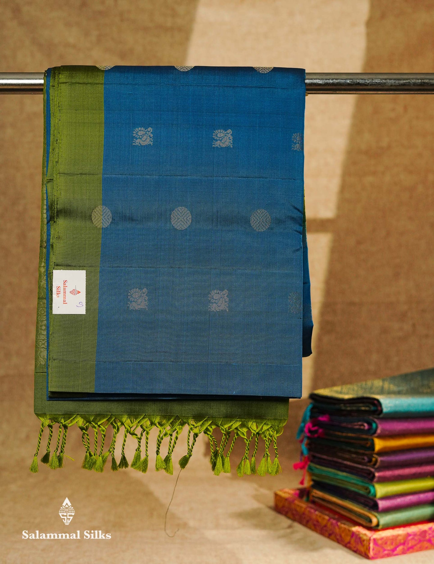 Beautiful Blue Pure Kanjivaram Soft Silk Saree With Contrast Green Blouse