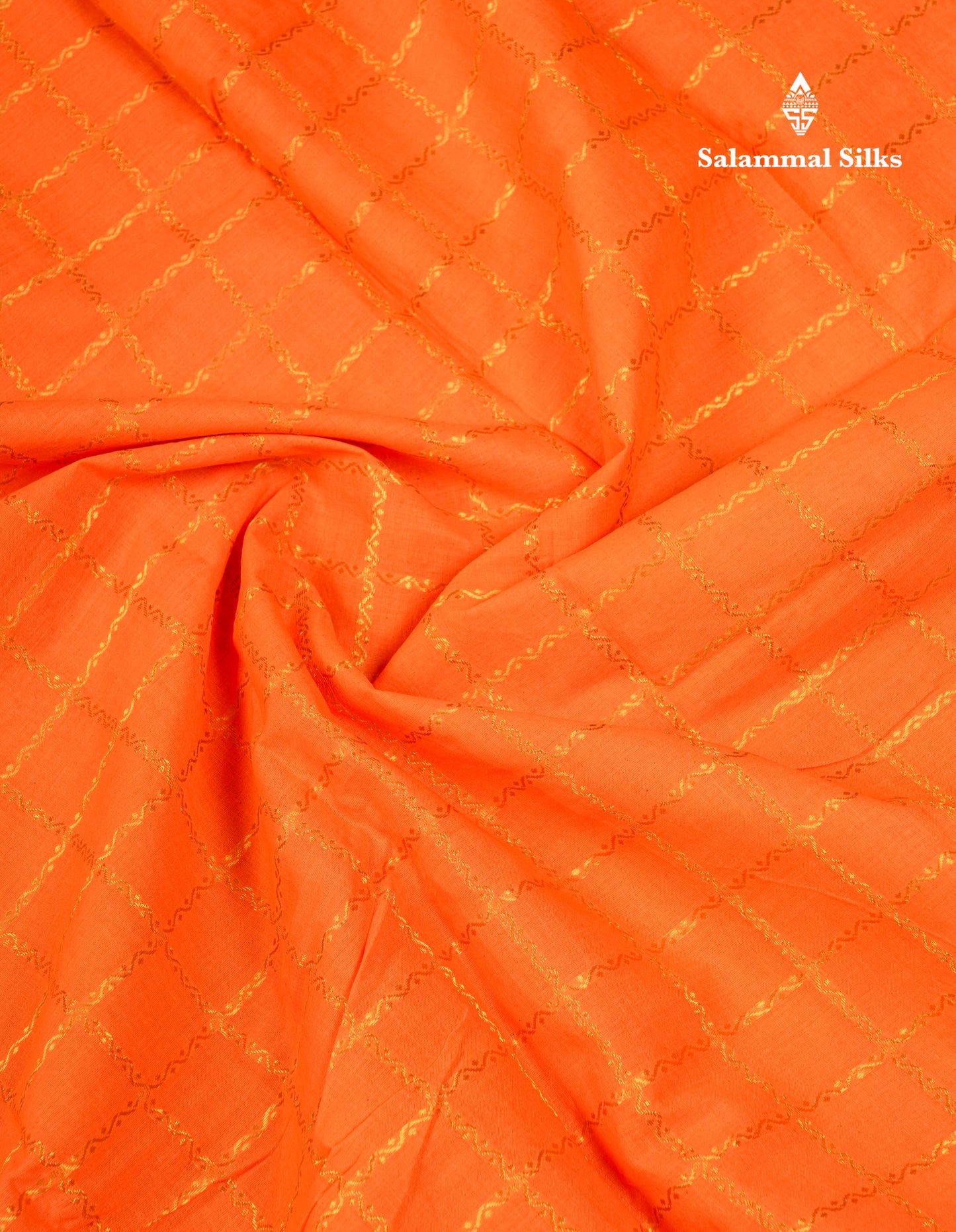 Beautiful Cream White Sungudi Cotton Saree With Contrast Orange Traditional Border