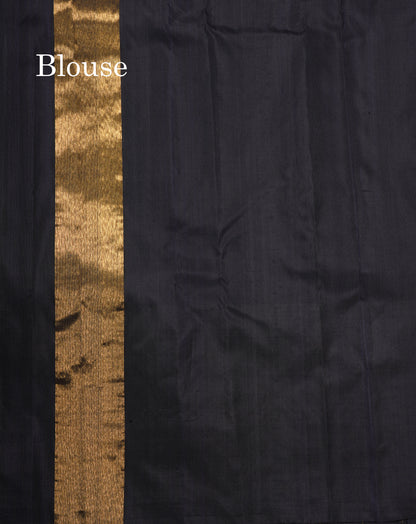 Korvai 8Kol White Multicolour Malli Moggu Pure Kanjivaram Silk Saree With Contrast Black Traditional Temple Border