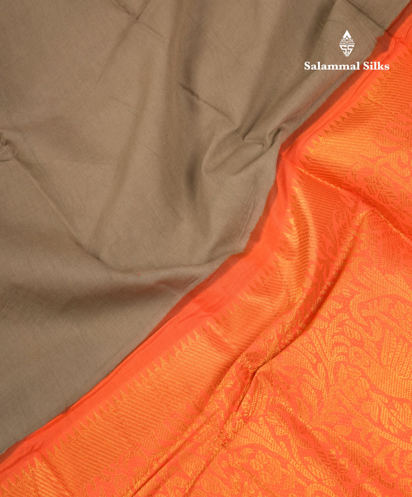Beautiful Greenish Grey Plain Sungudi Cotton Saree With Contrast Orange Long Border