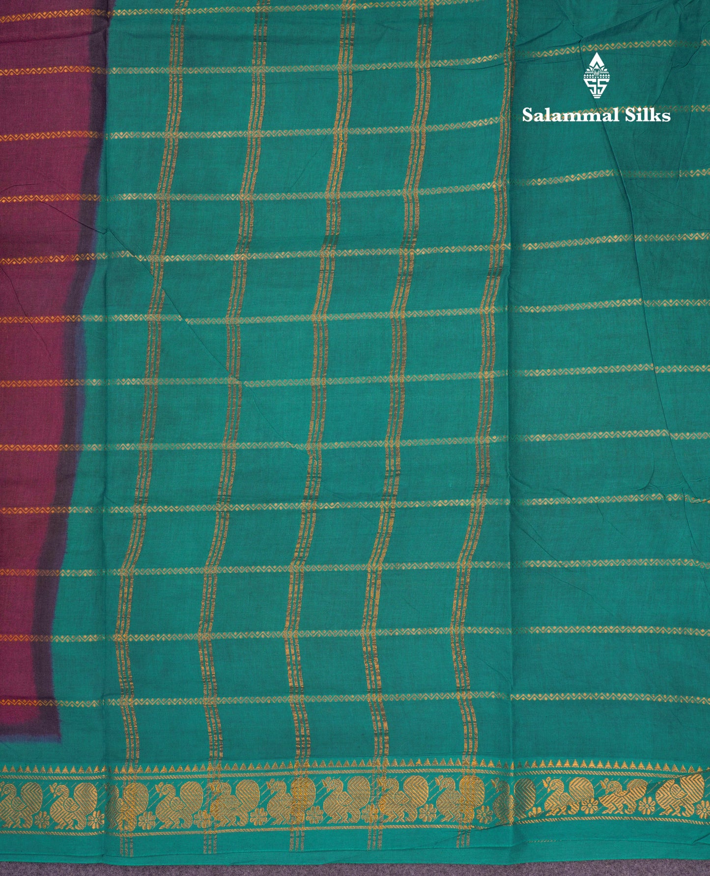 Beautiful Dark Maroon Sungudi Cotton Saree With Contrast Sapphire Green Traditional Border