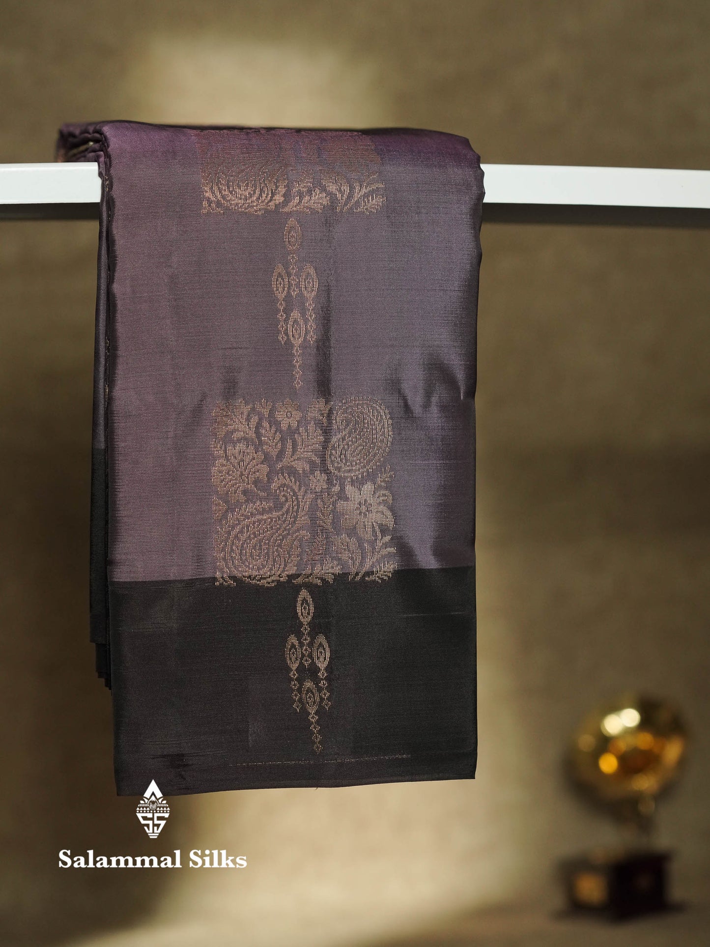 Beautiful Mehandi Green PureMix Kanjivaram Soft Silk Saree With Contrast Violet Border