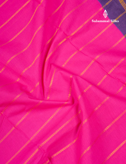 Beautiful Dark Maroon Sungudi Cotton Saree With Contrast Sapphire Green Traditional Border