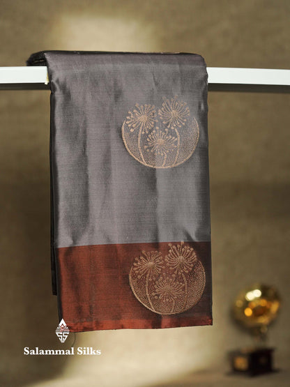 Beautiful Grey PureMix Kanjivaram Soft Silk Saree With Contrast Rust Orange Border