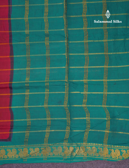 Beautiful Dark Maroon Sungudi Cotton Saree With Contrast Sapphire Green Traditional Border