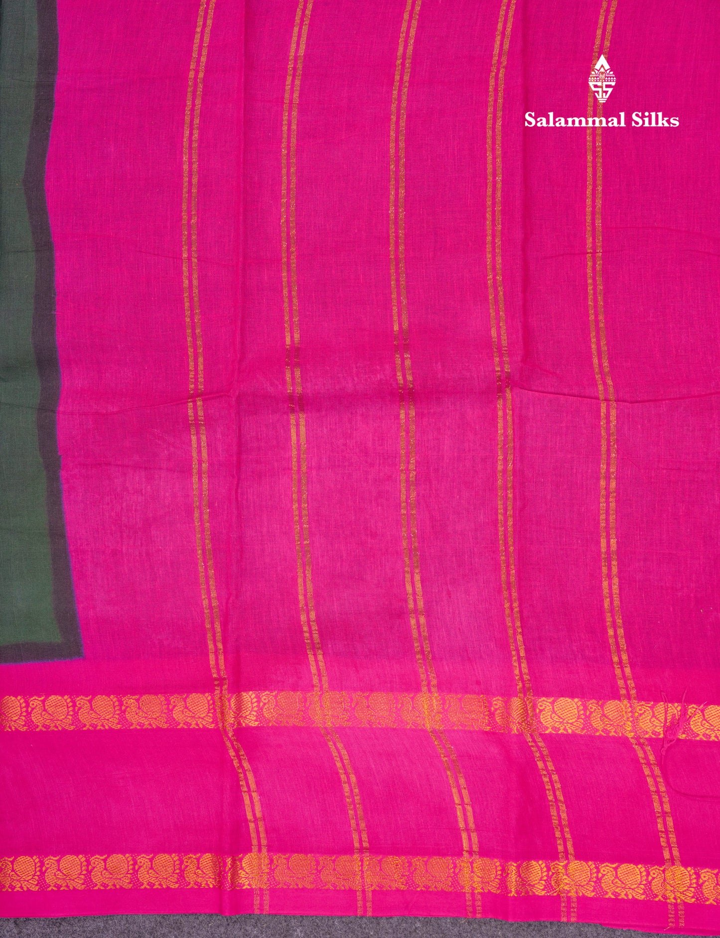 Beautiful Bottle Green Sungudi Cotton Saree With Contrast Magenta Pink Traditional Rettapet Border