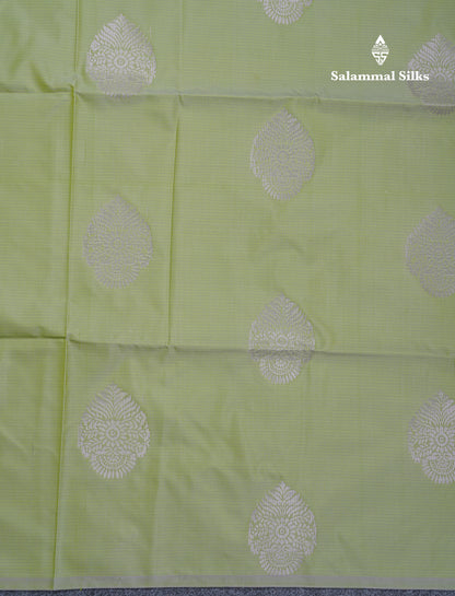 Lavender Semi Soft Silk Saree With Self Blouse