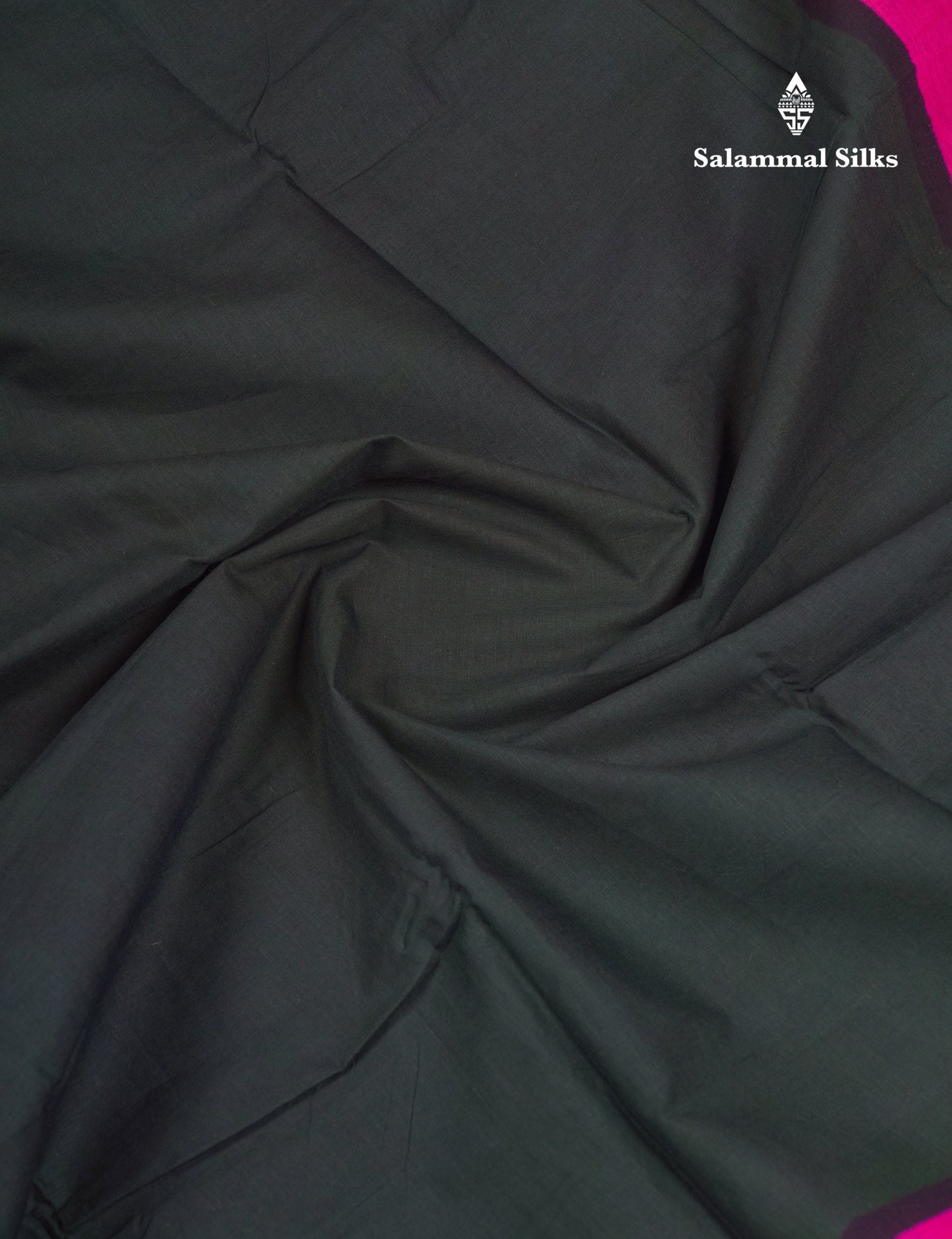 Beautiful Bottle Green Sungudi Cotton Saree With Contrast Magenta Pink Traditional Rettapet Border