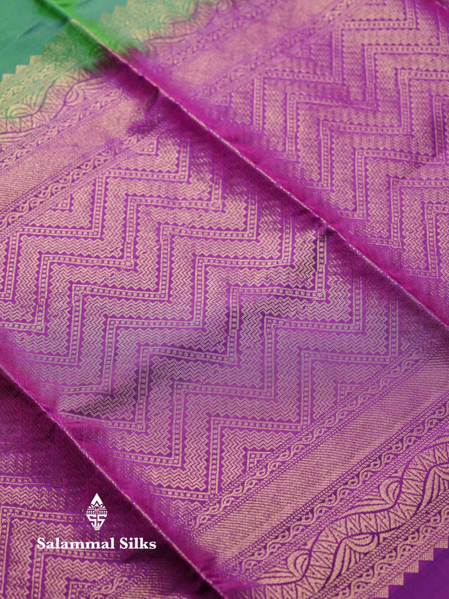 Beautiful Green Pure Mix Kanjivaram Soft Silk Saree With Contrast Grey Fancy Border